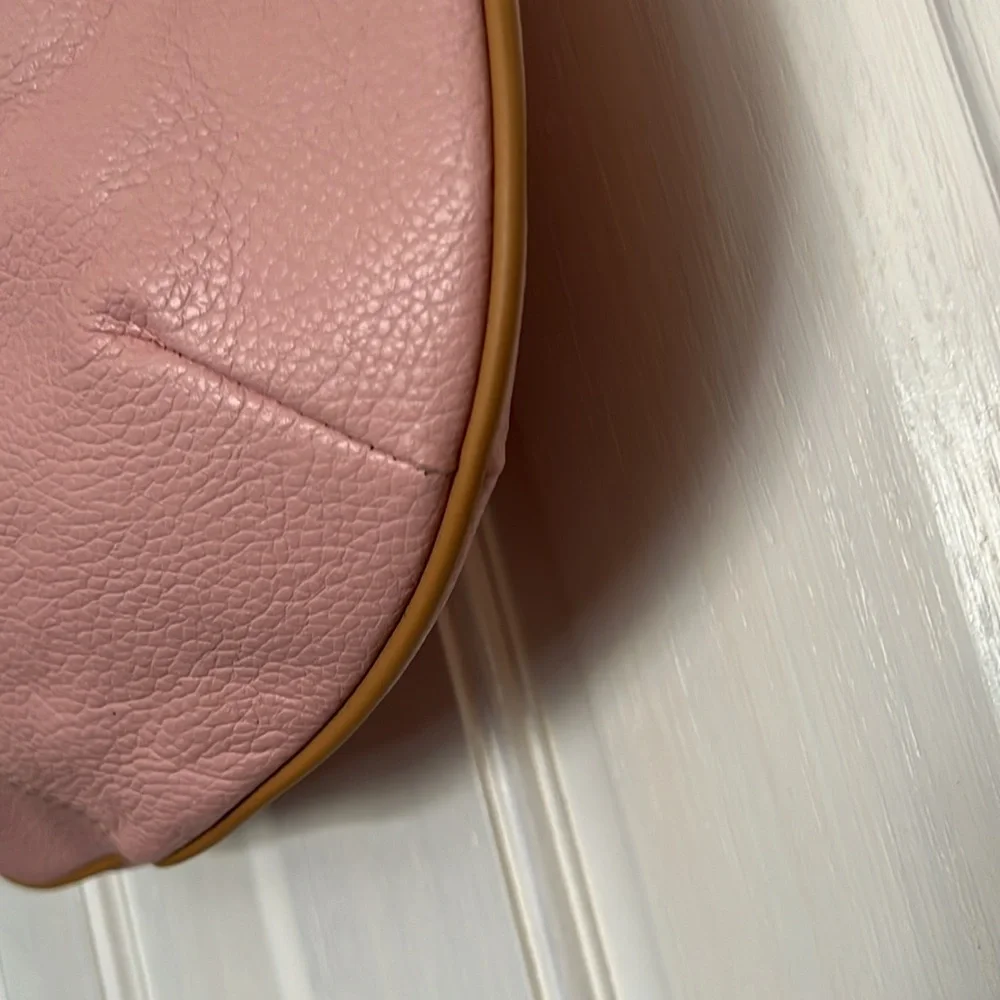 Max New York pink shoulder bag